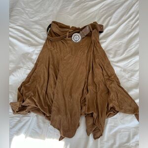 Brown flowy mid length skirt with belt